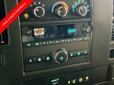 2025 Chevrolet Express Cargo WT
