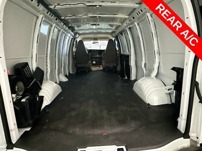 2025 Chevrolet Express Cargo WT