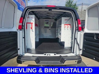 2025 Chevrolet Express Cargo WT