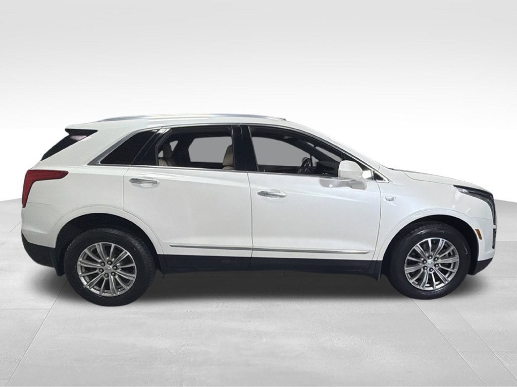 2017 Cadillac XT5 Luxury AWD