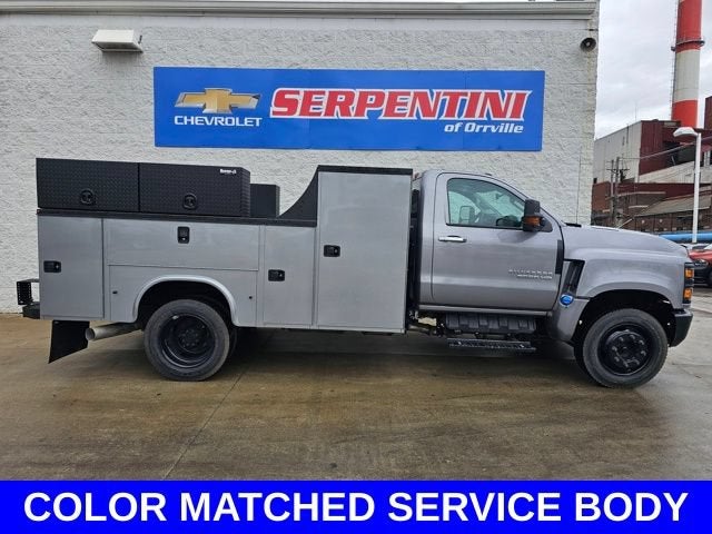 2024 Chevrolet Silverado 6500 HD LT