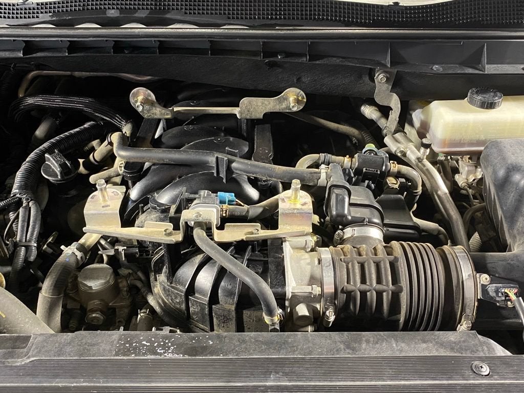 2019 Nissan TITAN SV