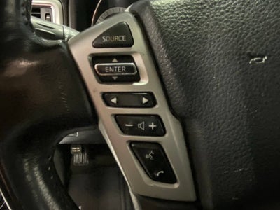 2019 Nissan TITAN SV