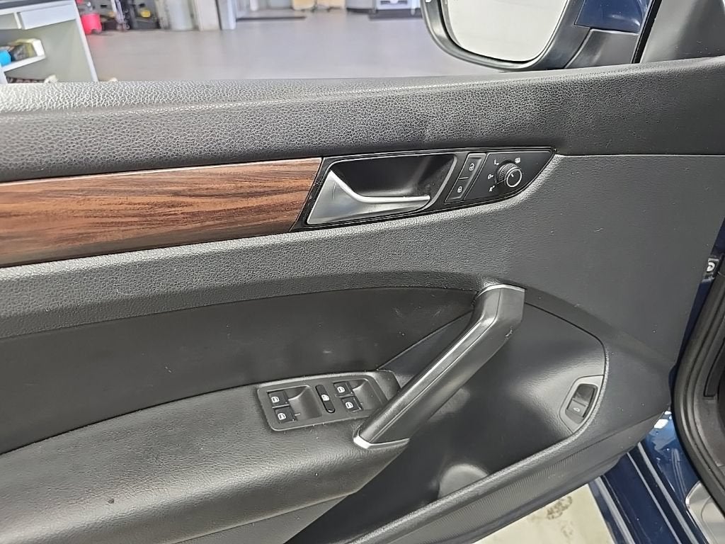 2020 Volkswagen Passat 2.0T SEL