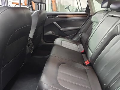 2020 Volkswagen Passat 2.0T SEL