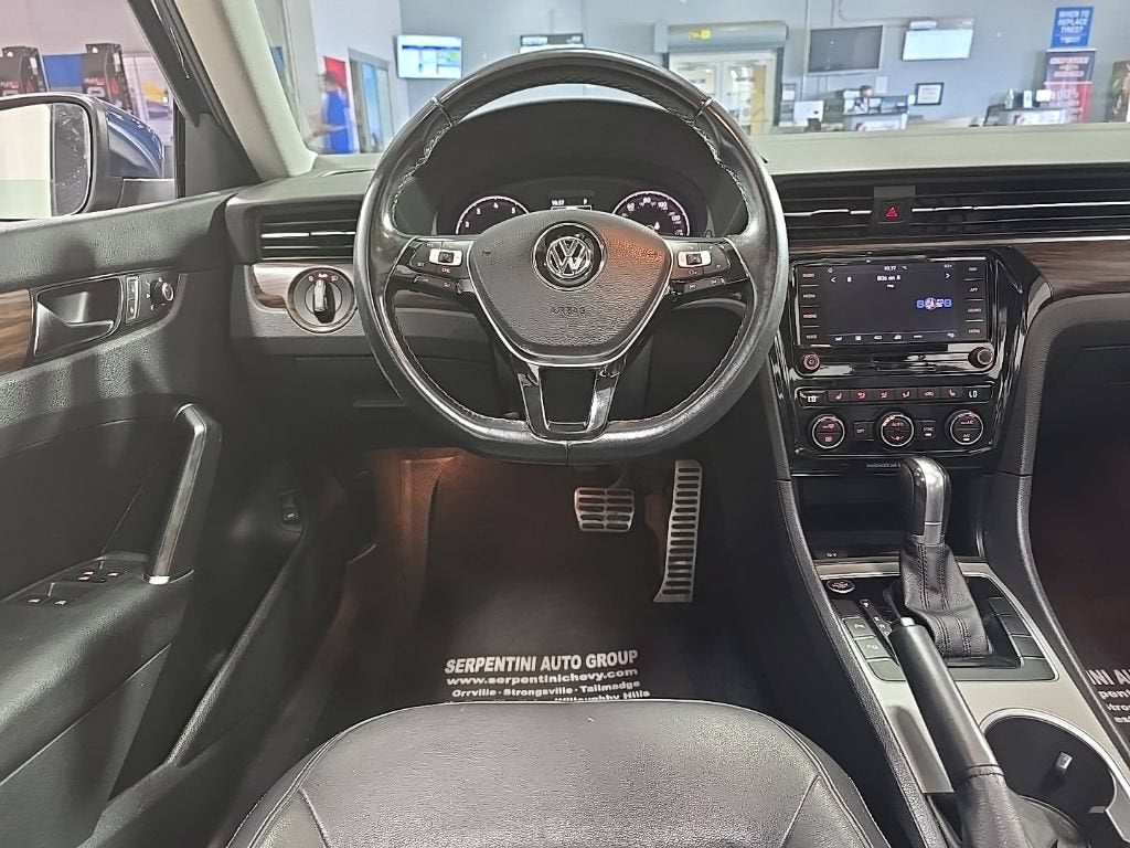 2020 Volkswagen Passat 2.0T SEL