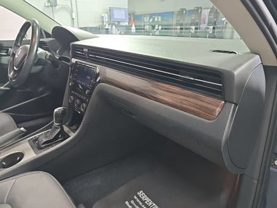 2020 Volkswagen Passat 2.0T SEL