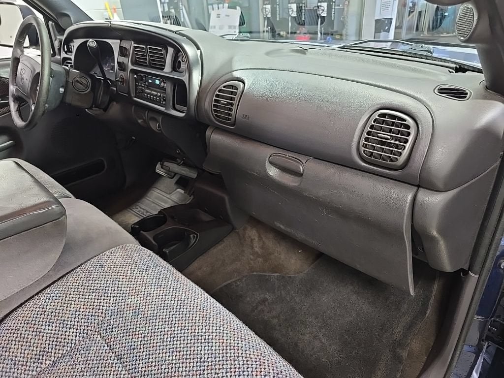 2002 Dodge Ram 2500 Base