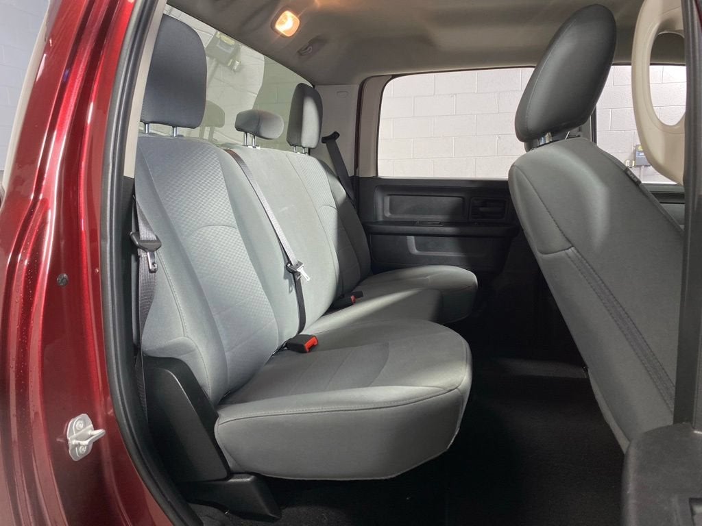 2018 RAM 2500 Tradesman Crew Cab 4x4 6'4" Box