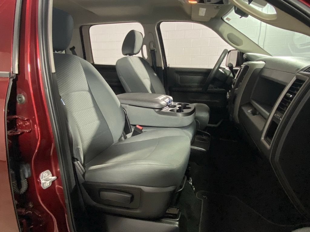 2018 RAM 2500 Tradesman Crew Cab 4x4 6'4" Box