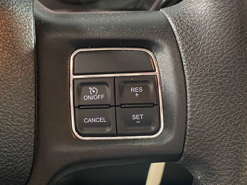 2018 RAM 2500 Tradesman Crew Cab 4x4 6'4" Box