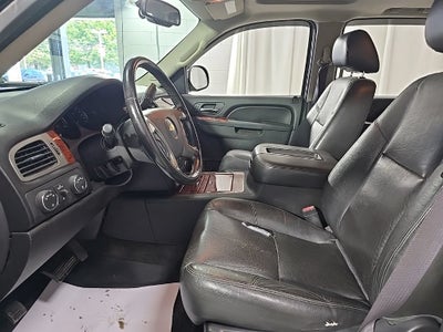 2013 Chevrolet Avalanche LTZ