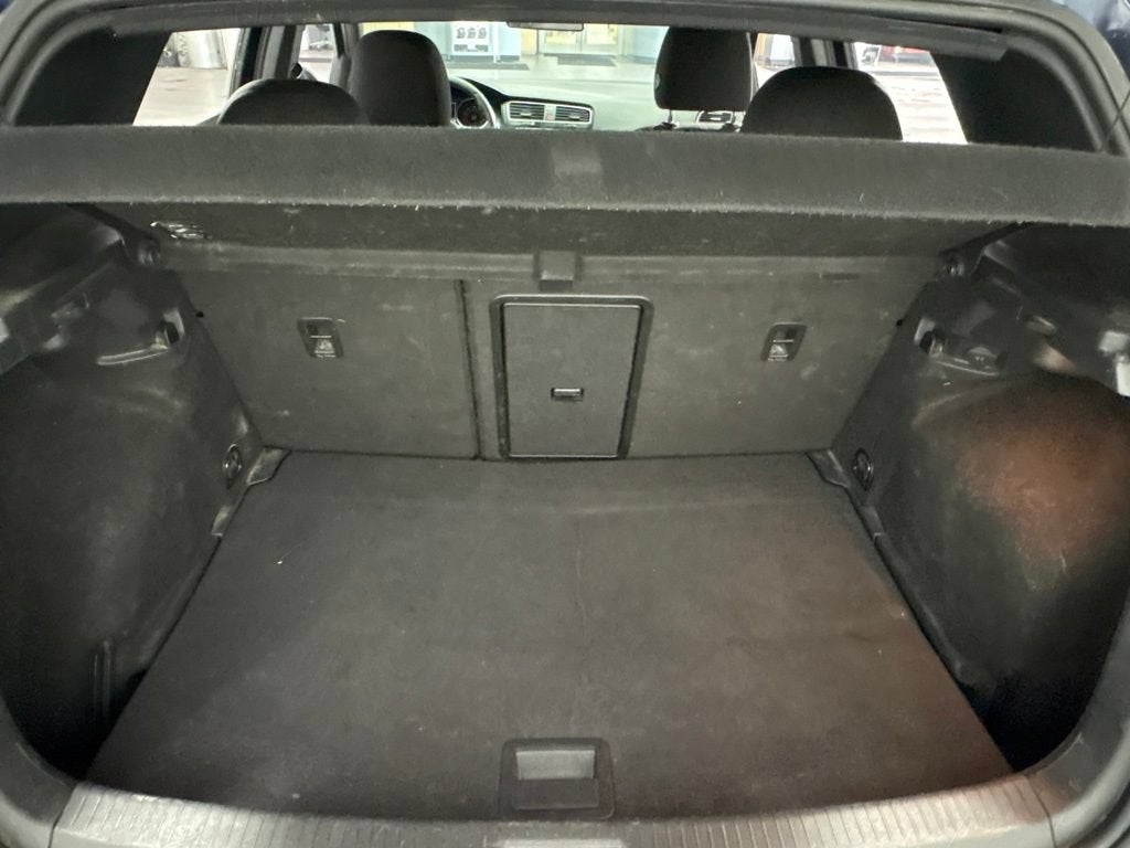 2017 Volkswagen Golf GTI S