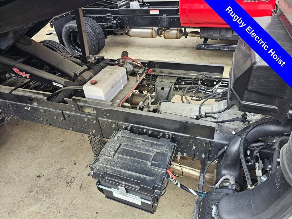 2024 Chevrolet Low Cab Forward 4500 HG Base