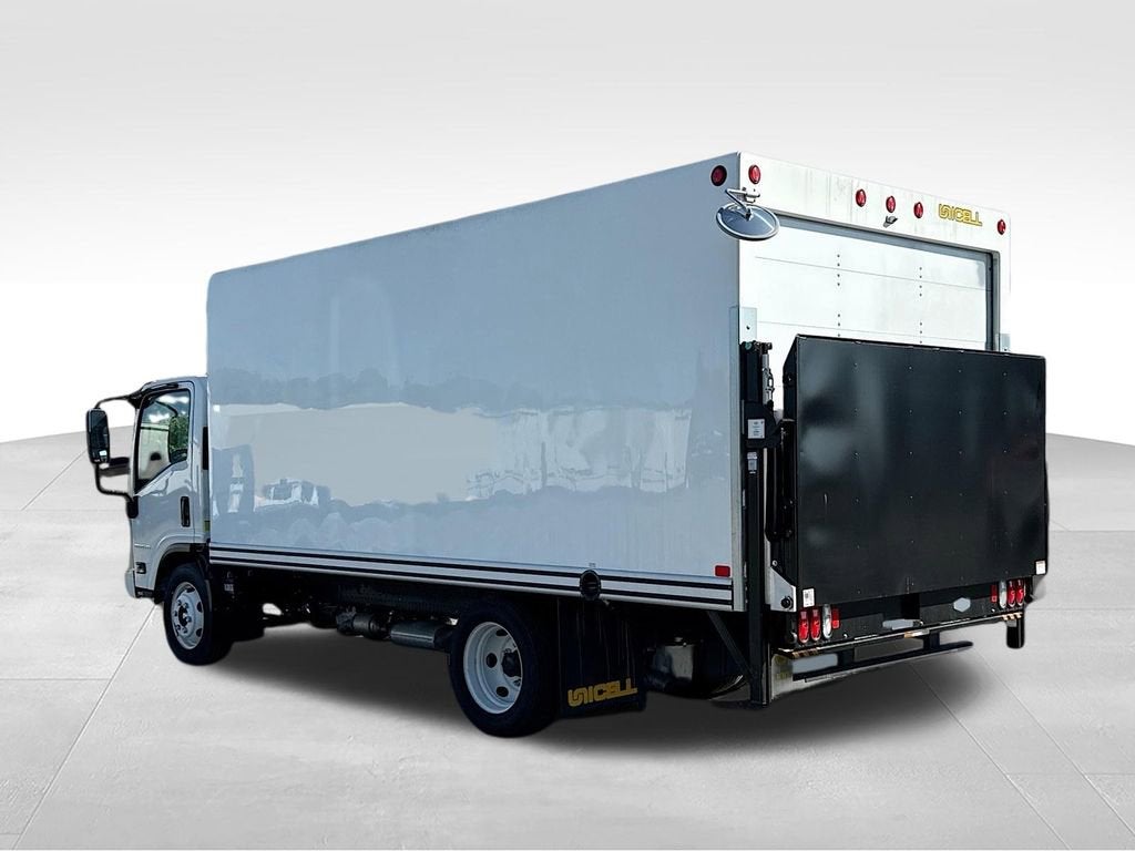 2024 Chevrolet Low Cab Forward 4500 HG Base