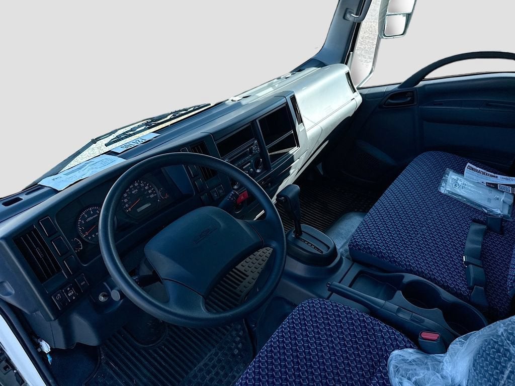 2024 Chevrolet Low Cab Forward 4500 HG Base