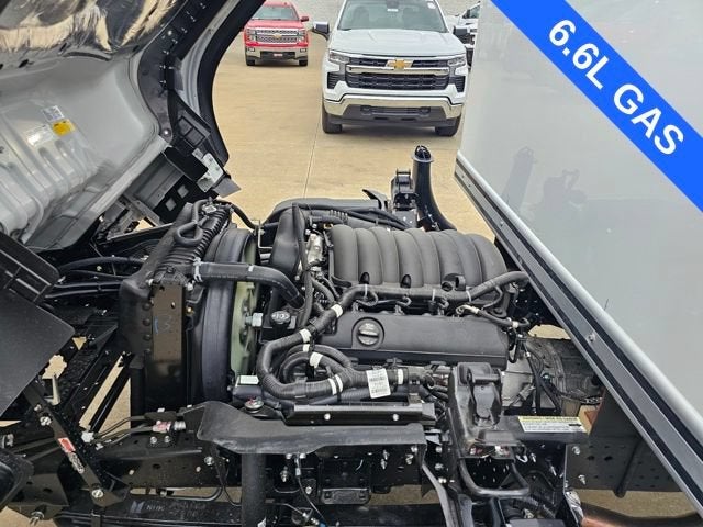 2025 Chevrolet Low Cab Forward 5500 XG MEDIUM ASH GRAY