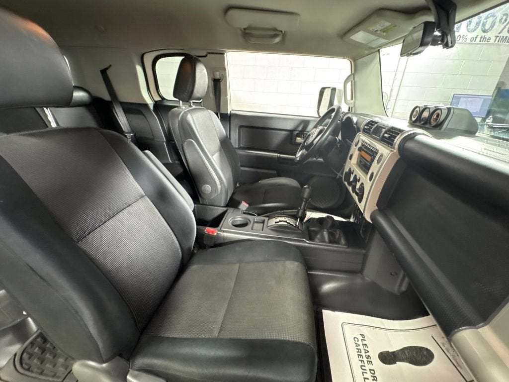 2010 Toyota FJ Cruiser Base