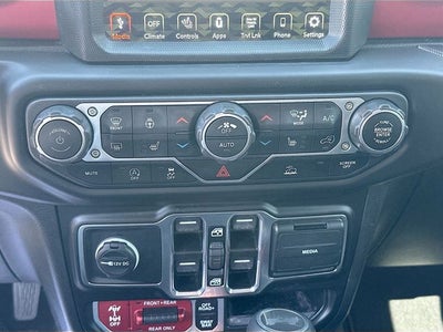 2023 Jeep Wrangler Rubicon HEATED SEATS - APPLE CARPLAY