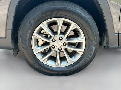 2022 Jeep Cherokee Latitude Lux