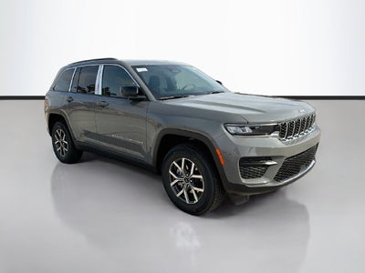 2027 Jeep Grand Cherokee Laredo X