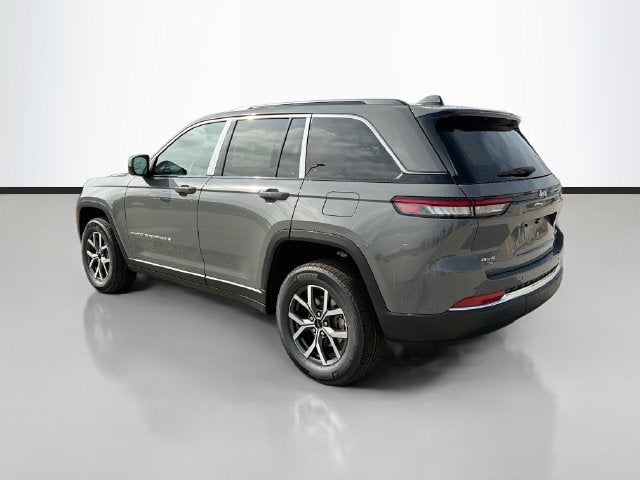 2027 Jeep Grand Cherokee Laredo X