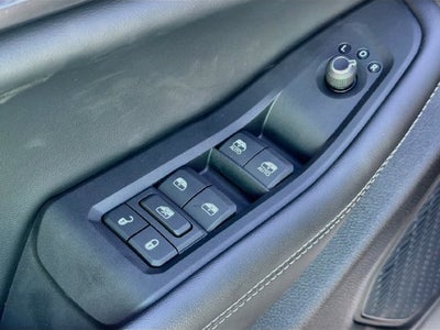 2027 Jeep Grand Cherokee Laredo