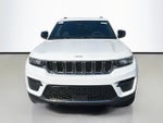2027 Jeep Grand Cherokee Laredo