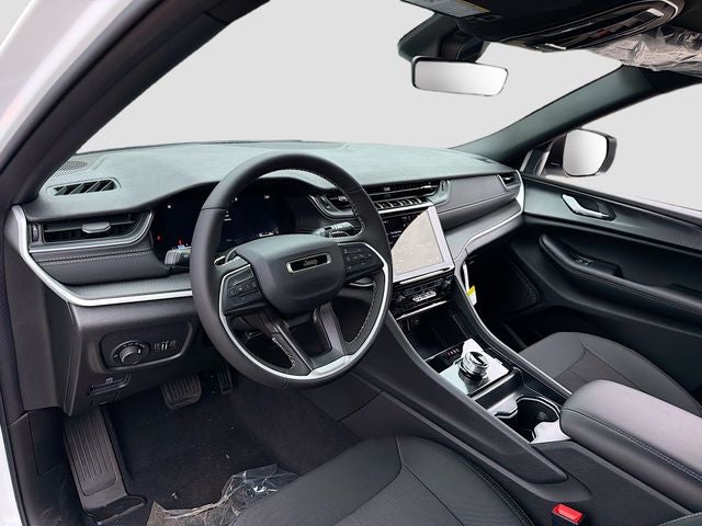 2026 Jeep Grand Cherokee Laredo X