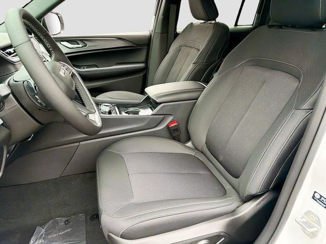 2026 Jeep Grand Cherokee Laredo X