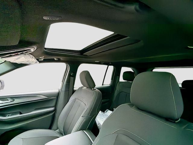 2026 Jeep Grand Cherokee Laredo X