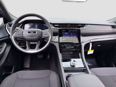 2026 Jeep Grand Cherokee Laredo X