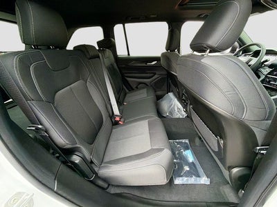 2026 Jeep Grand Cherokee Laredo X