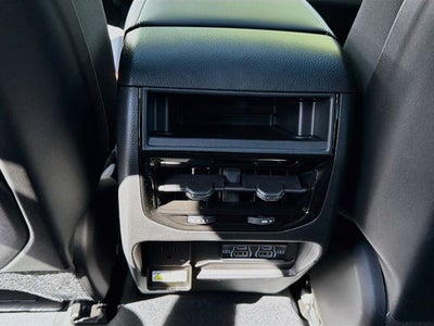 2027 Jeep Grand Cherokee Laredo X