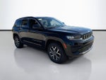 2027 Jeep Grand Cherokee Laredo