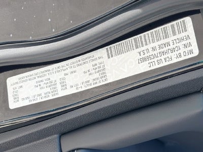 2027 Jeep Grand Cherokee Laredo