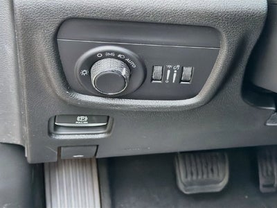 2027 Jeep Grand Cherokee Laredo
