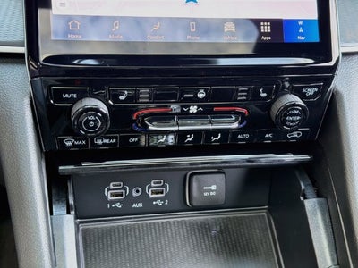 2027 Jeep Grand Cherokee Laredo X