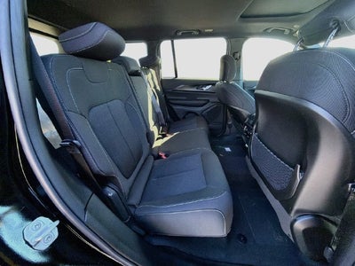2027 Jeep Grand Cherokee Laredo X
