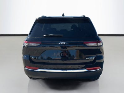 2027 Jeep Grand Cherokee Laredo X