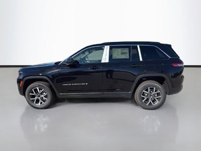 2027 Jeep Grand Cherokee Laredo X