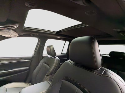 2026 Jeep Grand Cherokee 85th Anniversary Edition