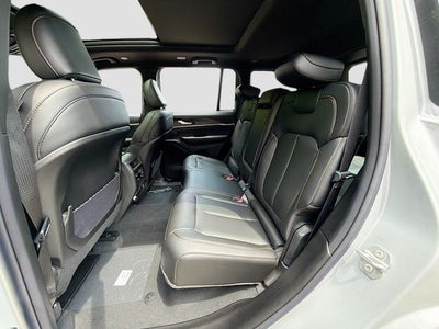 2026 Jeep Grand Cherokee 85th Anniversary Edition
