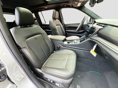 2026 Jeep Grand Cherokee 85th Anniversary Edition