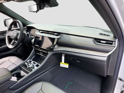 2026 Jeep Grand Cherokee 85th Anniversary Edition
