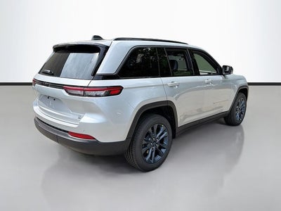 2026 Jeep Grand Cherokee 85th Anniversary Edition