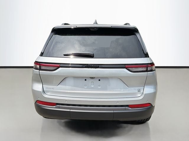 2026 Jeep Grand Cherokee 85th Anniversary Edition