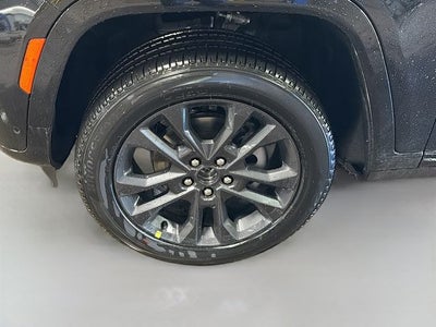 2026 Jeep Grand Cherokee Limited Reserve