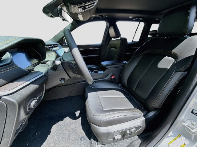 2026 Jeep Grand Cherokee 85th Anniversary Edition