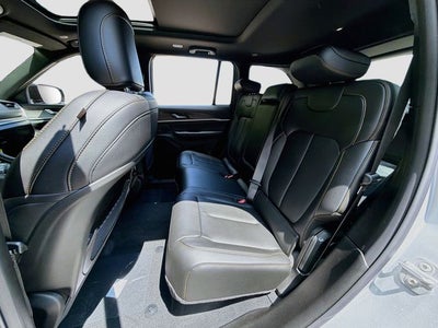 2026 Jeep Grand Cherokee 85th Anniversary Edition
